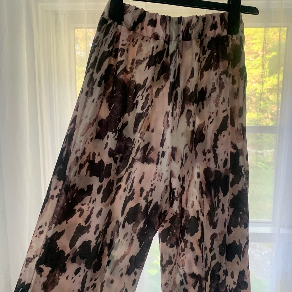 Trouser pants